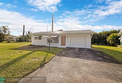 300 NW 24th Ct Pompano Beach FL 33064