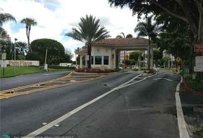 1100 Saint Charles Pl Pembroke Pines FL 33026