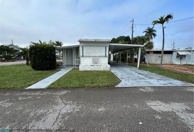 8501 SW 16th St Davie FL 33324
