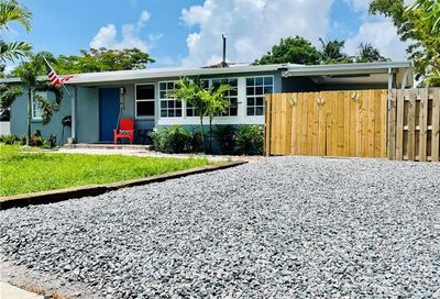 5219 NE 20th Ter Pompano Beach FL 33064
