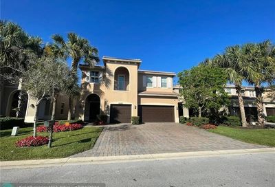 4546 San Mellina Dr Coconut Creek FL 33073