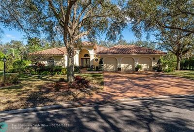 6330 NW 95th Ln Parkland FL 33076