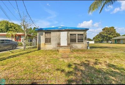 621 NW 15th Ave Pompano Beach FL 33069