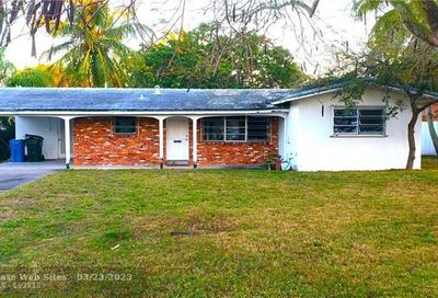 3400 NE 17th Way Oakland Park FL 33334