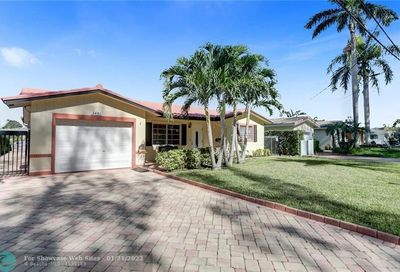 2481 SE 15th St Pompano Beach FL 33062
