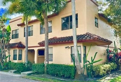 180 NE 17th Ct Fort Lauderdale FL 33305
