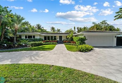2617 Bayview Dr Fort Lauderdale FL 33306