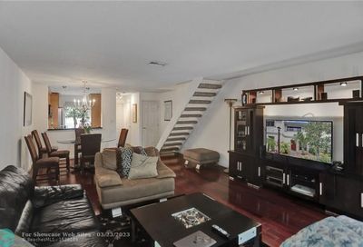 3046 S Oakland Forest Dr Oakland Park FL 33309