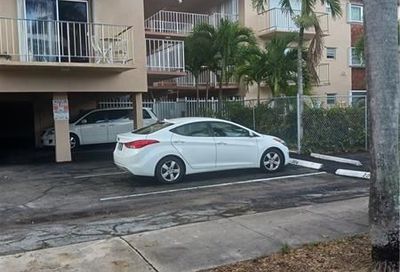 1840 Dewey St Hollywood FL 33020
