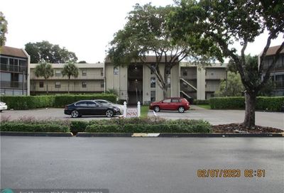 8050 W Mcnab Rd Tamarac FL 33321