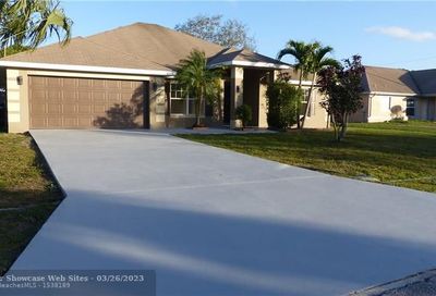 933 SW College Park Road Port Saint Lucie FL 34953