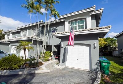 3077 NW 92nd Ave Coral Springs FL 33065