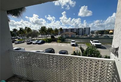 8075 NW 7th St Miami FL 33126