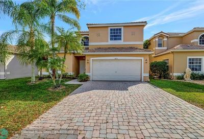 4074 NW 62nd Dr Coconut Creek FL 33073