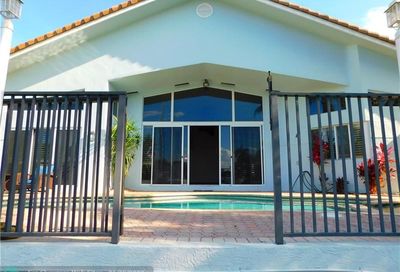 2751 NE 12th St Pompano Beach FL 33062