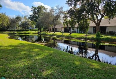 4443 Carambola Cir Coconut Creek FL 33066