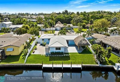 451 SW 18th Ct Pompano Beach FL 33060