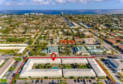 2100 NE 38th St Lighthouse Point FL 33064