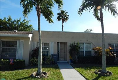 8742 Belle Aire Dr Boca Raton FL 33433