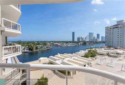 20191 E Country Club Dr Aventura FL 33180