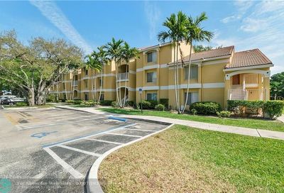 2425 NW 33rd St Oakland Park FL 33309