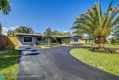2525 SE 5th St Pompano Beach FL 33062