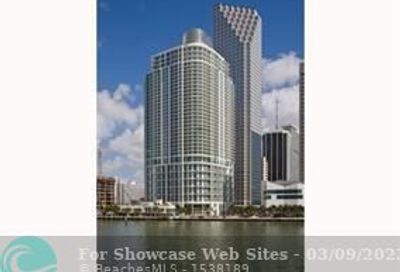 300 S Biscayne Blvd Miami FL 33131