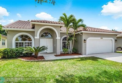 5880 NW 72nd Ct Parkland FL 33067