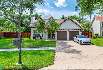5951 NW 65th Ct Parkland FL 33067