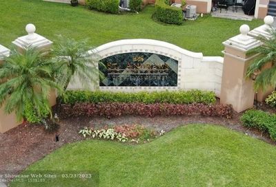 7930 N Nob Hill Rd Tamarac FL 33321