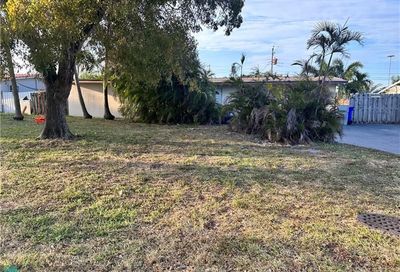 2501 NE 12th Ct Pompano Beach FL 33062