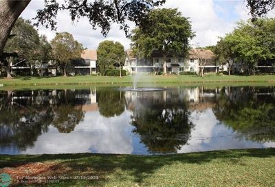117 Gardens Dr Pompano Beach FL 33069