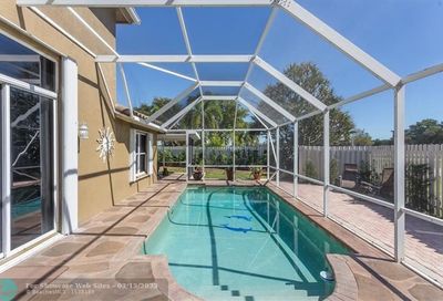 3402 Sands Harbor Trce Pompano Beach FL 33069