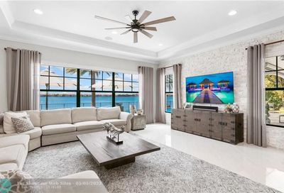 8585 Watercrest Cir E Parkland FL 33076
