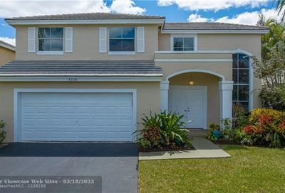 5330 NW 52nd St Coconut Creek FL 33073