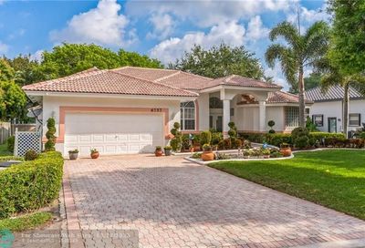 6757 NW 44th Ct Coral Springs FL 33067