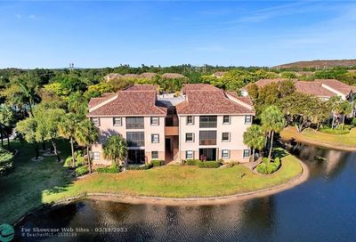 4151 Coral Tree Cir Coconut Creek FL 33073