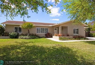 6751 NW 27th Ave Fort Lauderdale FL 33309