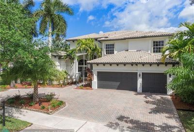 6788 NW 117th Ave Parkland FL 33076