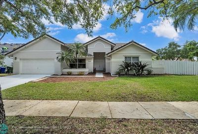 16340 NW 11th St Pembroke Pines FL 33028