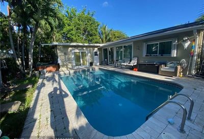 2031 NW 32 Street Oakland Park FL 33309