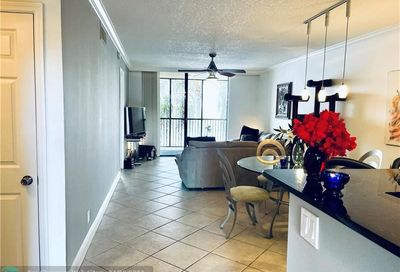 110 Lake Emerald Oakland Park FL 33309