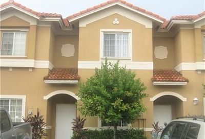 5926 Riverside Ave Tamarac FL 33321