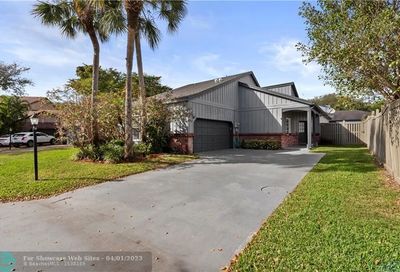 6657 Stratford Dr Parkland FL 33067