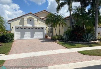 9828 Lemonwood Ct Boynton Beach FL 33437