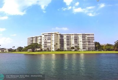 3095 N Course Dr Pompano Beach FL 33069