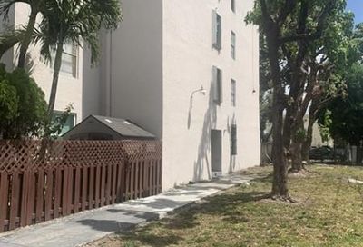 5665 W 20th Ave Hialeah FL 33012
