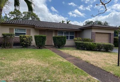 3352 Liberty St Hollywood FL 33021