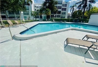 6921 Cypress Rd Plantation FL 33317