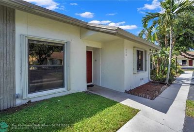 3074 S Oakland Forest Dr Oakland Park FL 33309